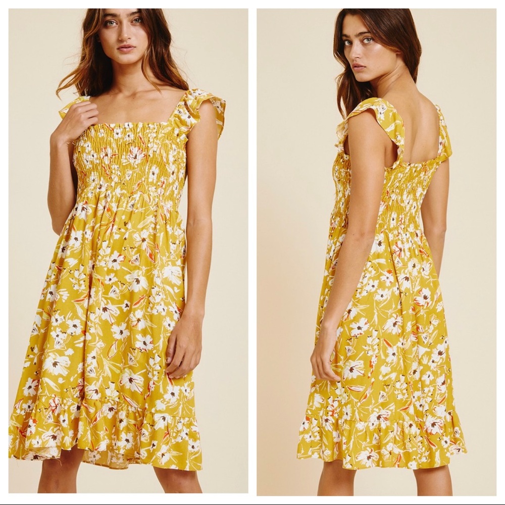 09 Boho Chic Sleeveless Tropical Print Smock Front Dress